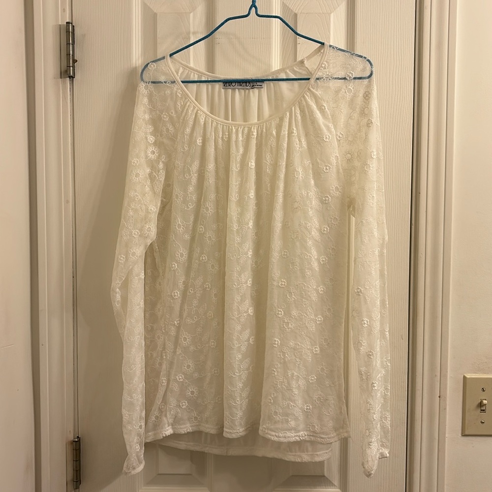 Women’s sheer ivory color blouse Retro Threads brand size Large